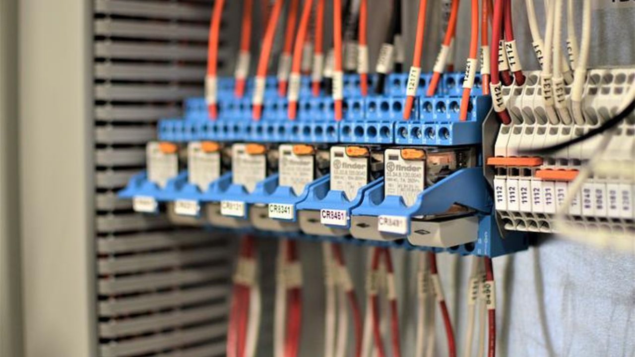 Relays, Safety and Automation in Industrial Control Systems